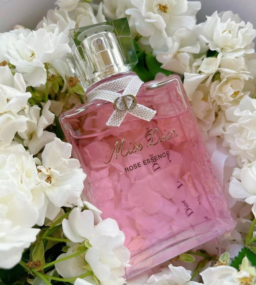 MISS DIYOR ROSE ESSENCE