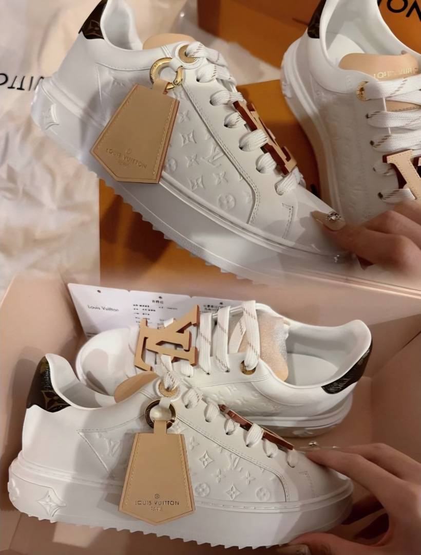 Louis Vuitton_Time_Out_Sneaker_For_Women_With_Original_Box_And_Carry_Bag