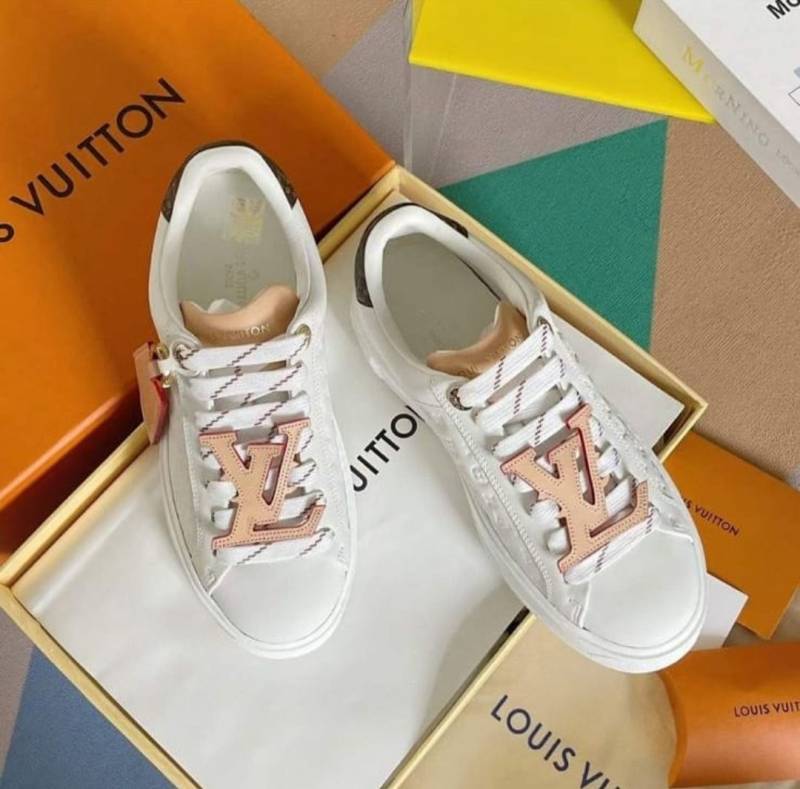 Louis Vuitton_Time_Out_Sneaker_For_Women_With_Original_Box_And_Carry_Bag