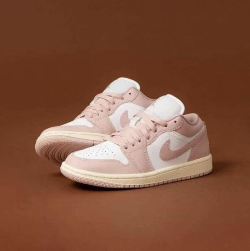 Nike AIR JORDAN 1 LOW PINK OXFORD WOMEN