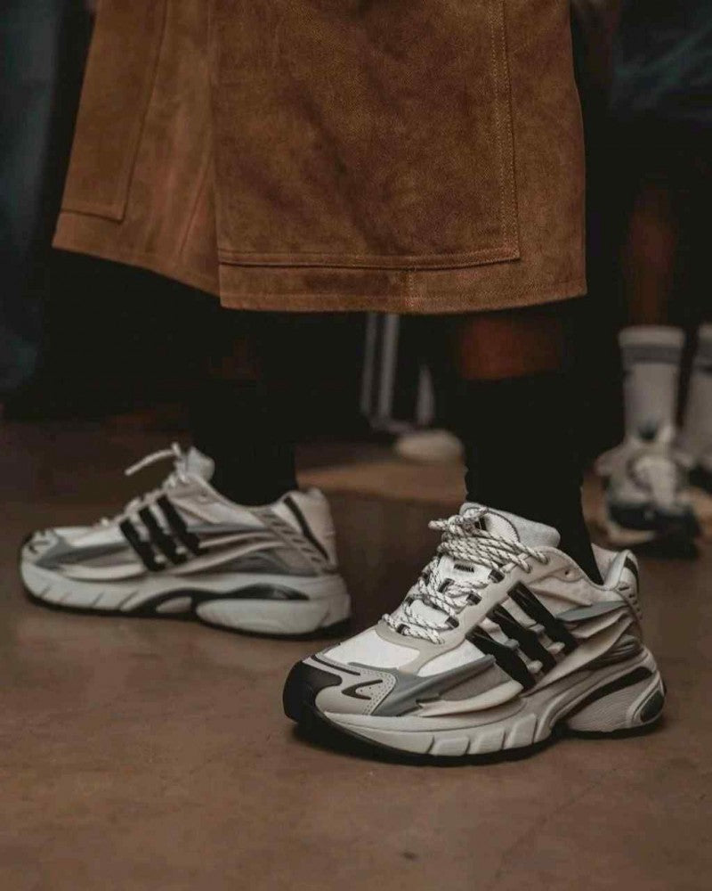 The_Pharrell_X_Adiddas_Adistar_JellyFish_MGH_Solid_Grey_794