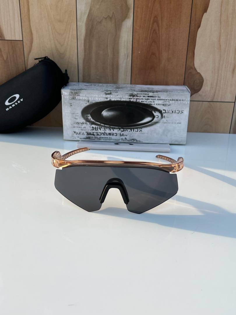 Oakley _4929_peach