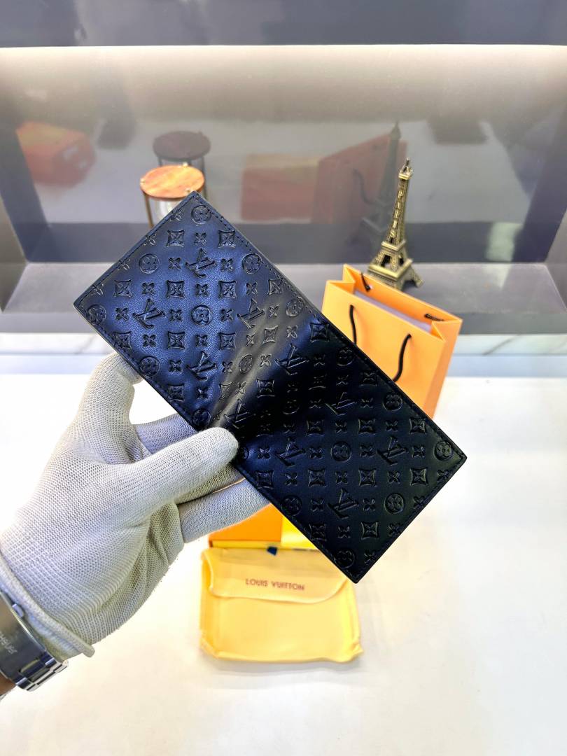 Louis Vuitton Full Black Premium Quality Wallet Fa 636