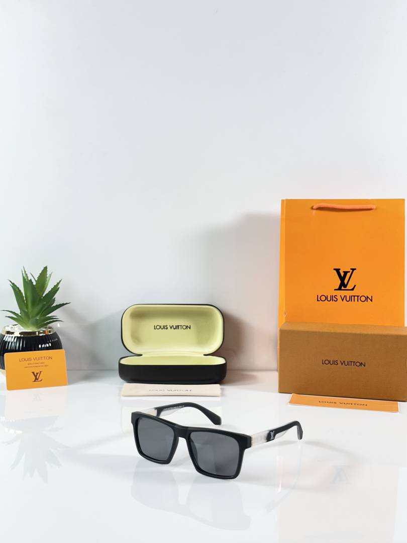 Louis Vuitton_2191_Mate_Black