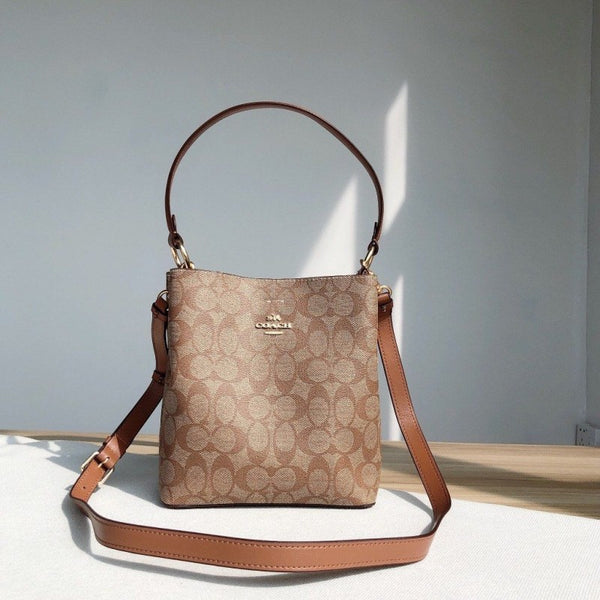 Coach_Mollie_22_Bucket_Bag_With_OriginalBo