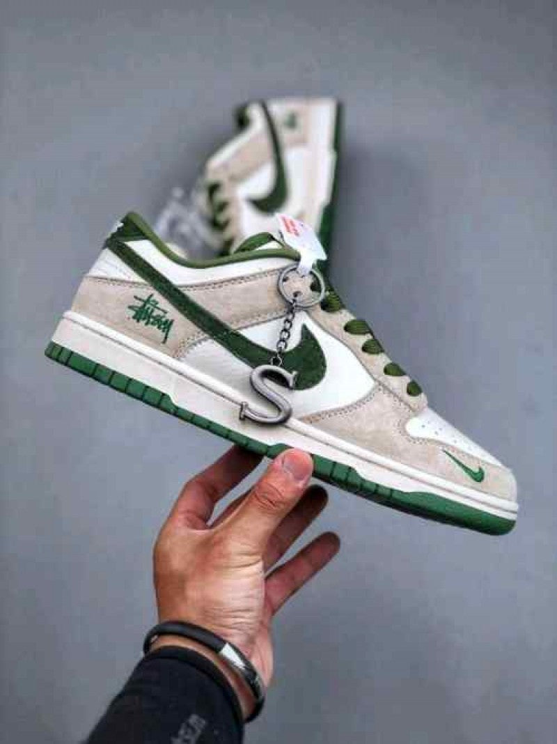 Nike Stussy X SB Dunk Low White Green
