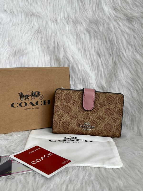 Coach_2-8_Premium_Flap_Wallet_With_OriginalBox_DustCover_Highend_Coded