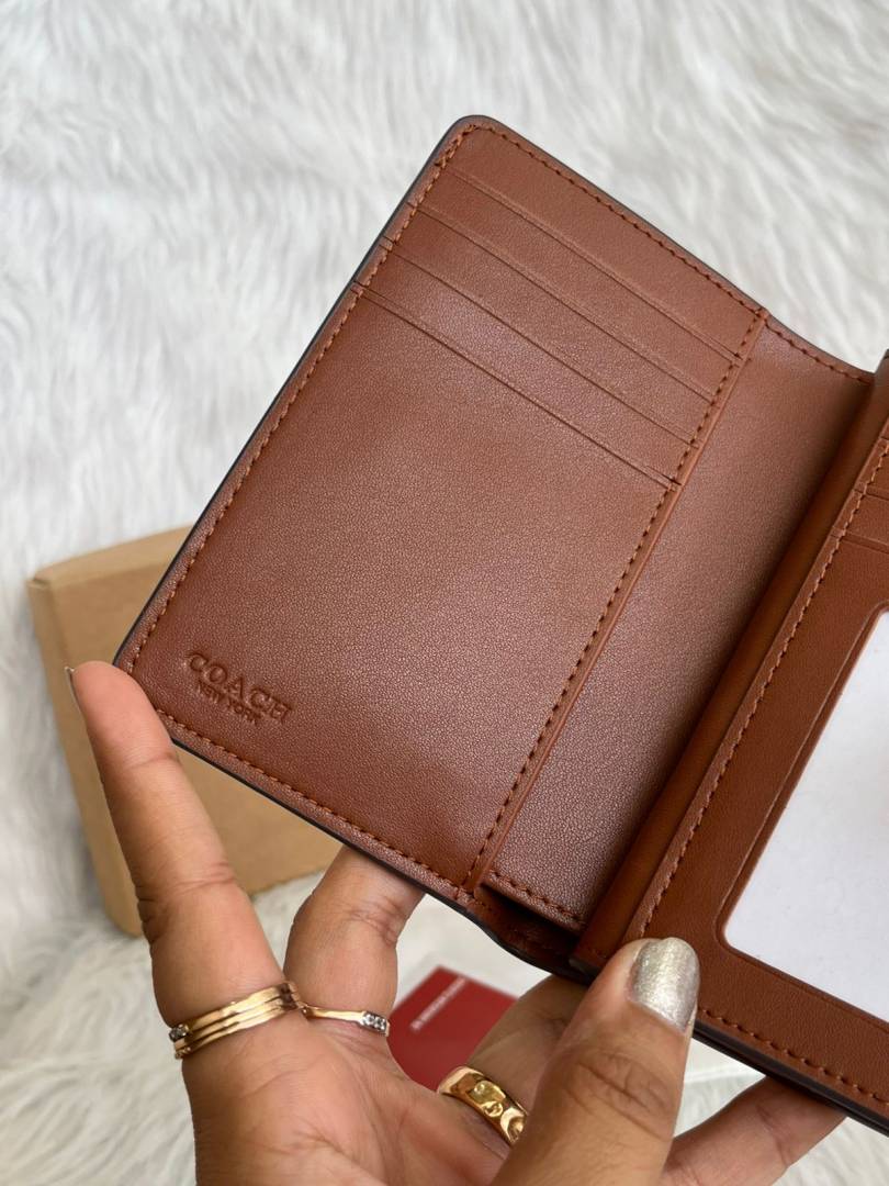 Coach_2-8_Premium_Flap_Wallet_With_OriginalBox_DustCover_Highend_Coded