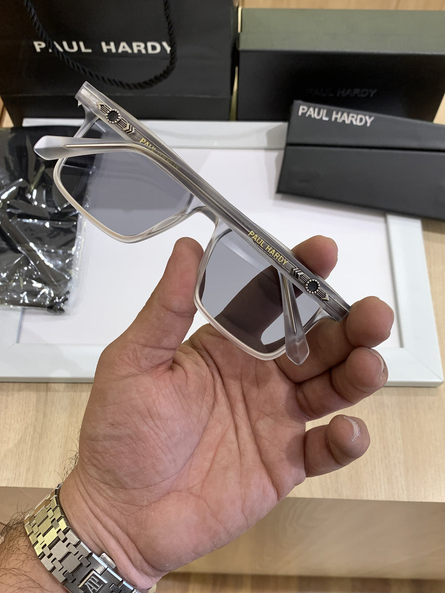 Paul hardy 3222 grey white
