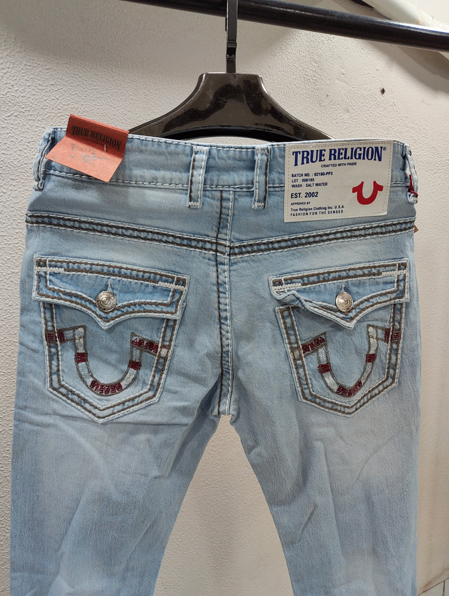 TRUE RELIGION IMPORTED STORE ARTICLE JEANS