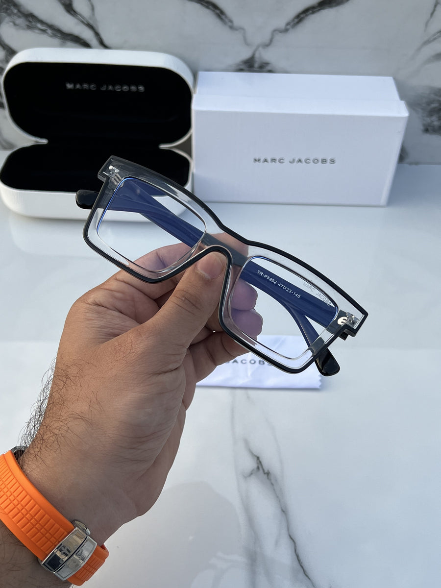 Marc_jacobs_5202_transparent_black