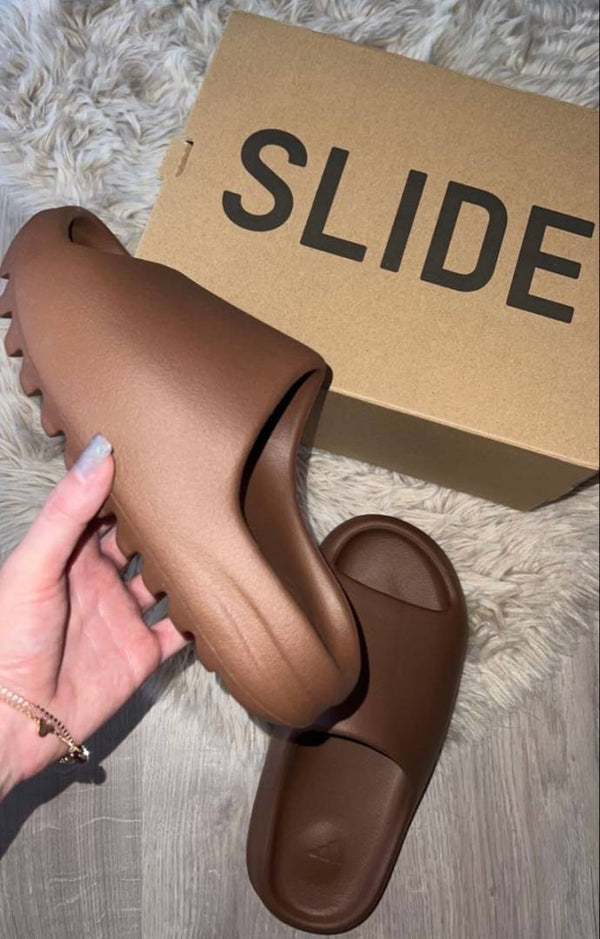 Adidas Yeezy Brown Slides For Women With Original Box (Fix Price) Yeezy Brown Slides For Women With Original Box