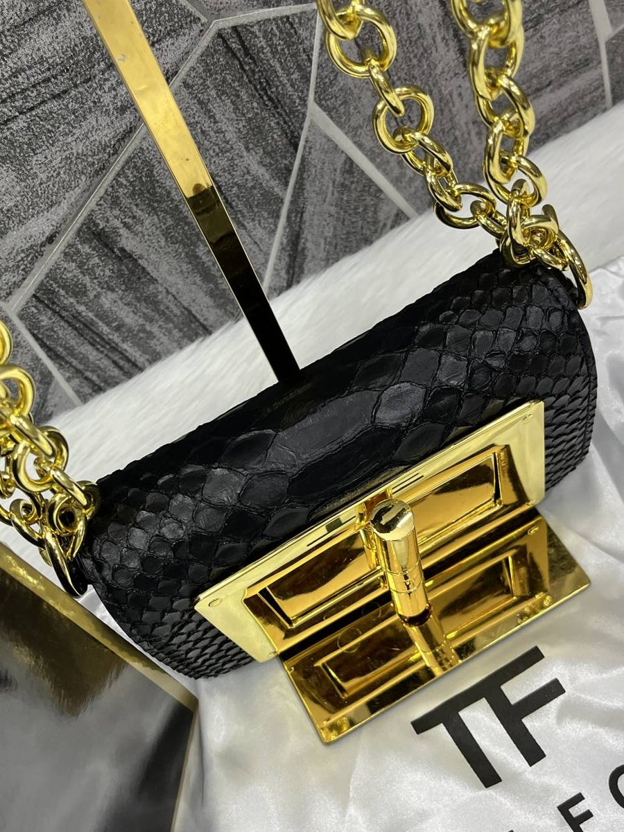 Tom Forr_04_Natalia_Shoulder_Bag_With_OriginalBox
