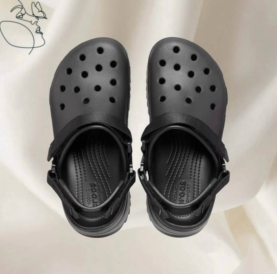 Crocs Classic Hiker Clogs All black