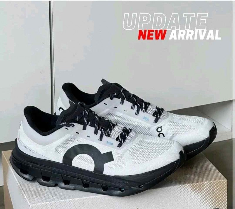 on Cloudflow 5 S Glacier and Black