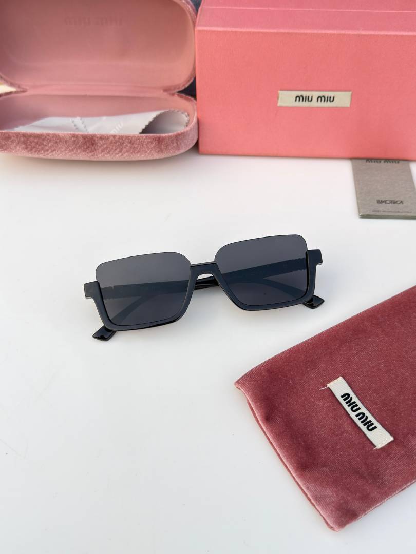 Miu miu 58204 black