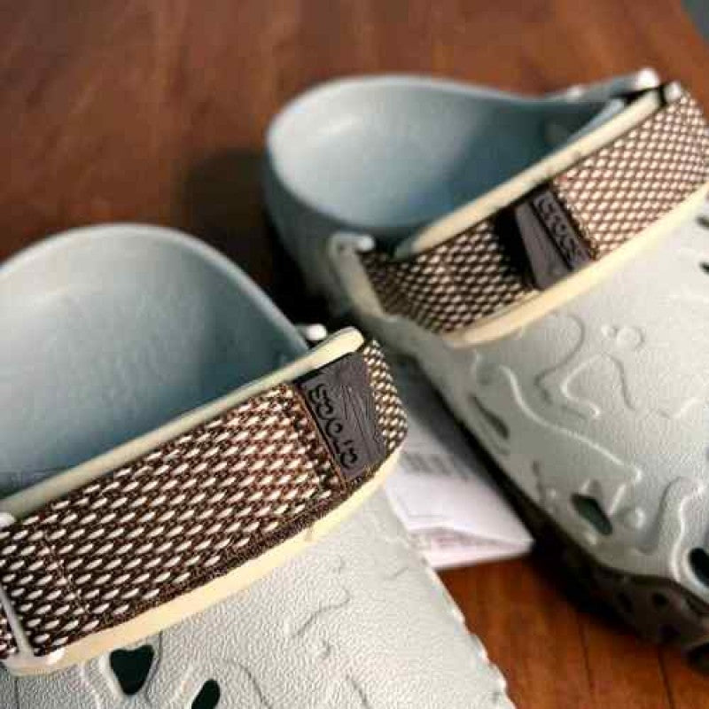 All Terrain Altas Clogs (Grey)