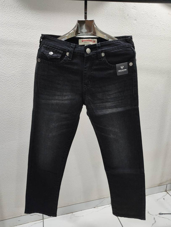 TRUE RELIGION IMPORTED STORE ARTICLE JEANS