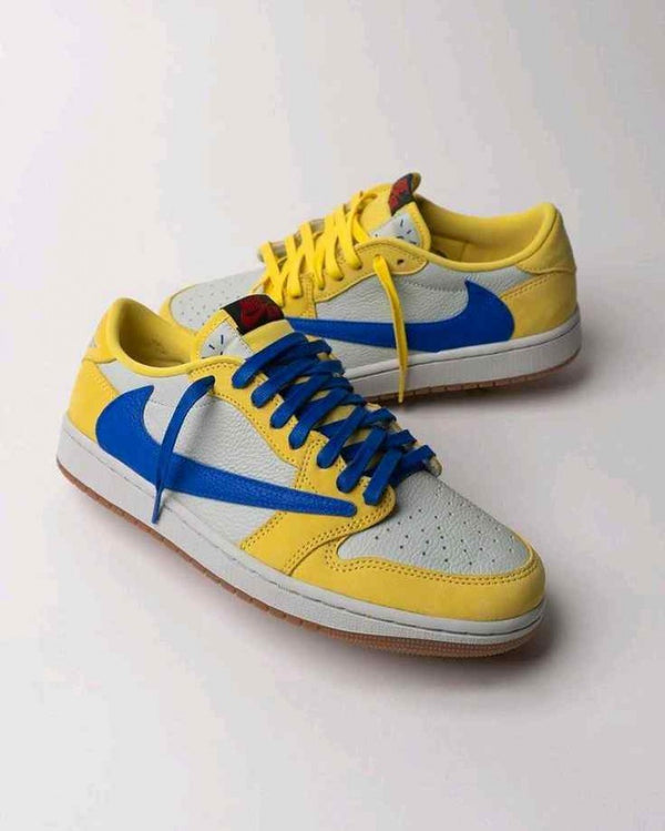Nike Air jordan retro low x travis scott canary
