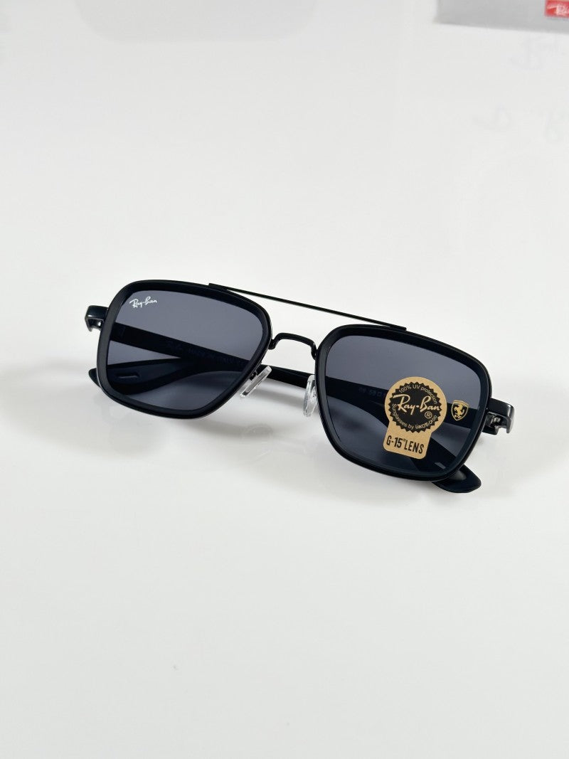 RB 06 Black