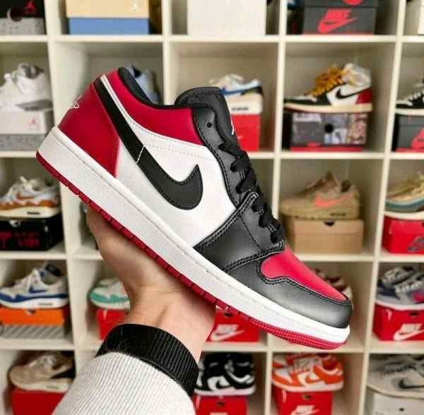 Nike Air Jordan 1 Low Bred Toe Semi UA