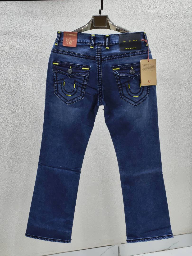 TRUE RELIGION IMPORTED STORE ARTICLE JEANS