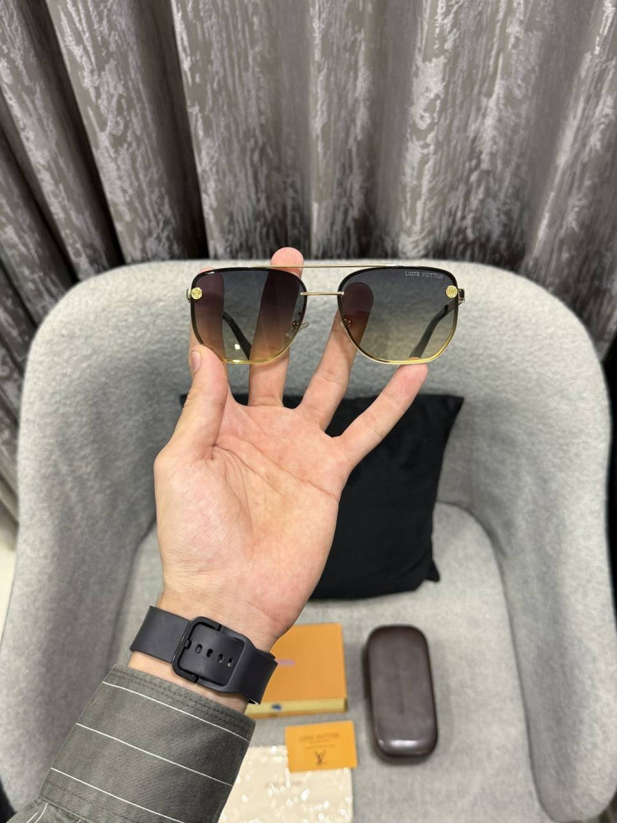 Louis Vuitton 22255 Premium sunglass