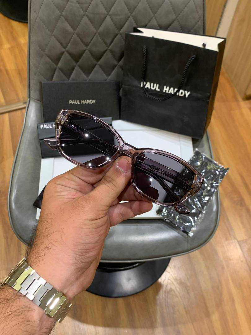Paul hardy 3262 grey black