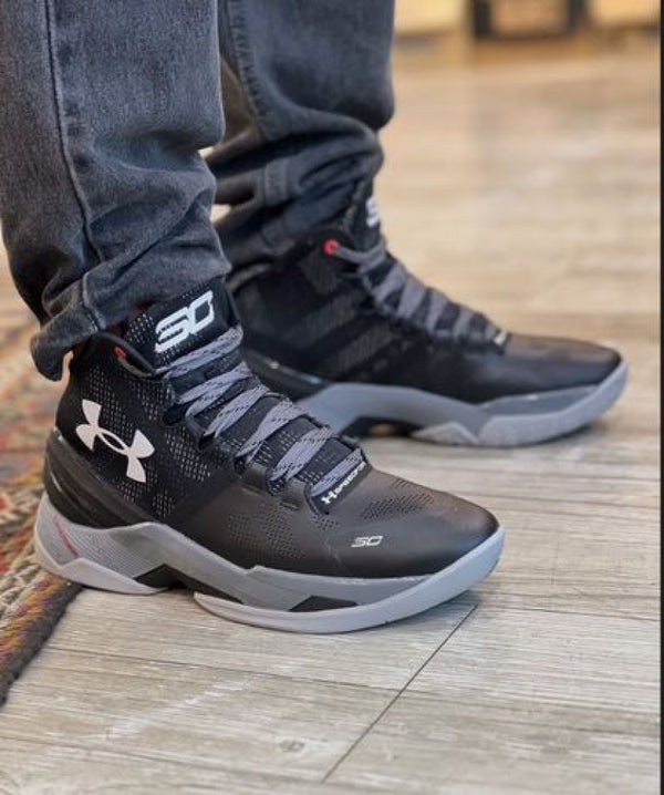 UNDERR ARMOUR CURRY 2 PROFESSIONAL