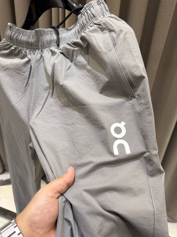 On Cloud Premium Track Pant Grey