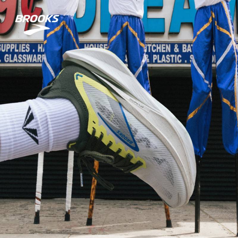 Brooks x PYNRS Hyperion Max 3