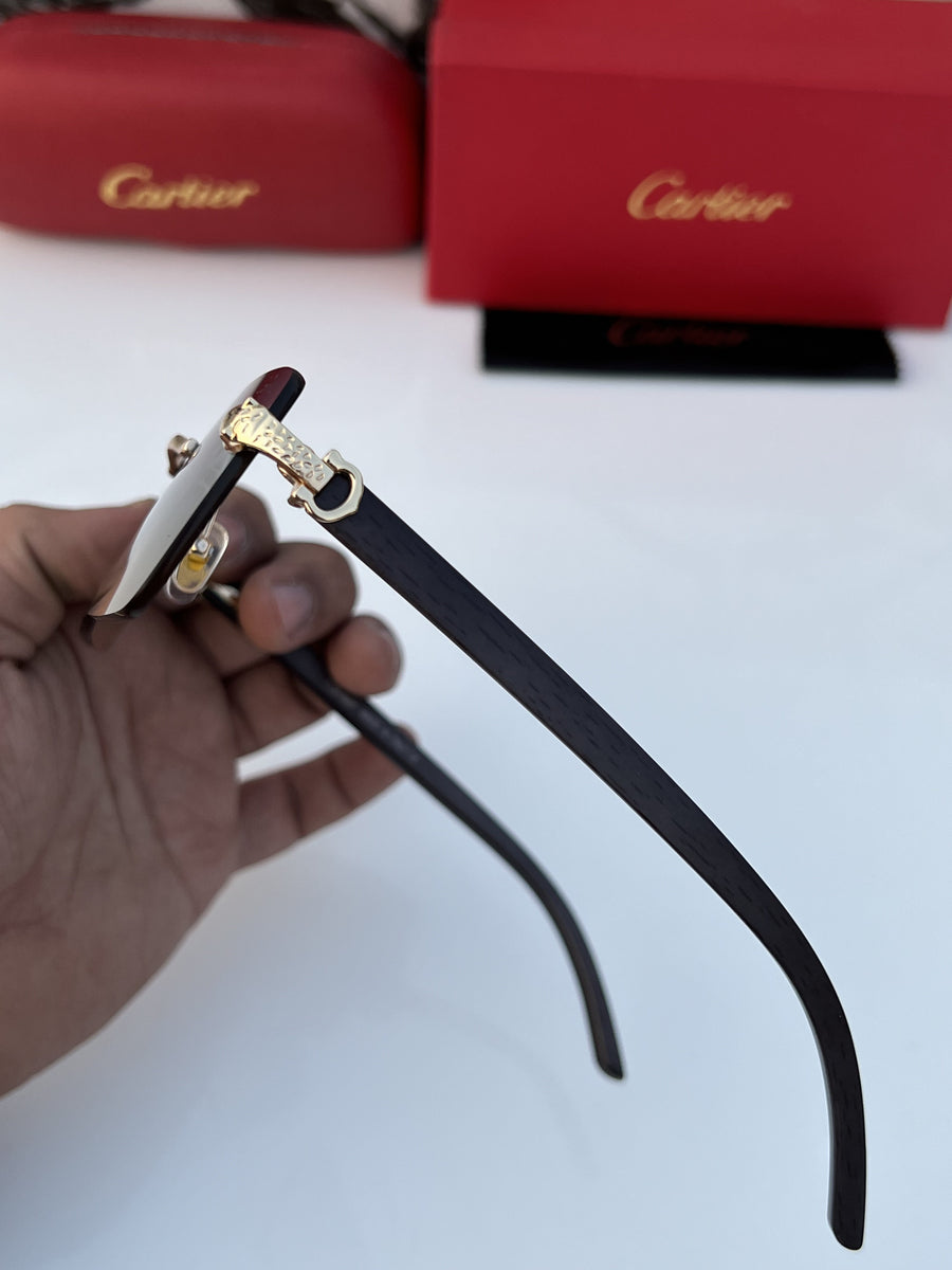 Cartier_3060_sea_green