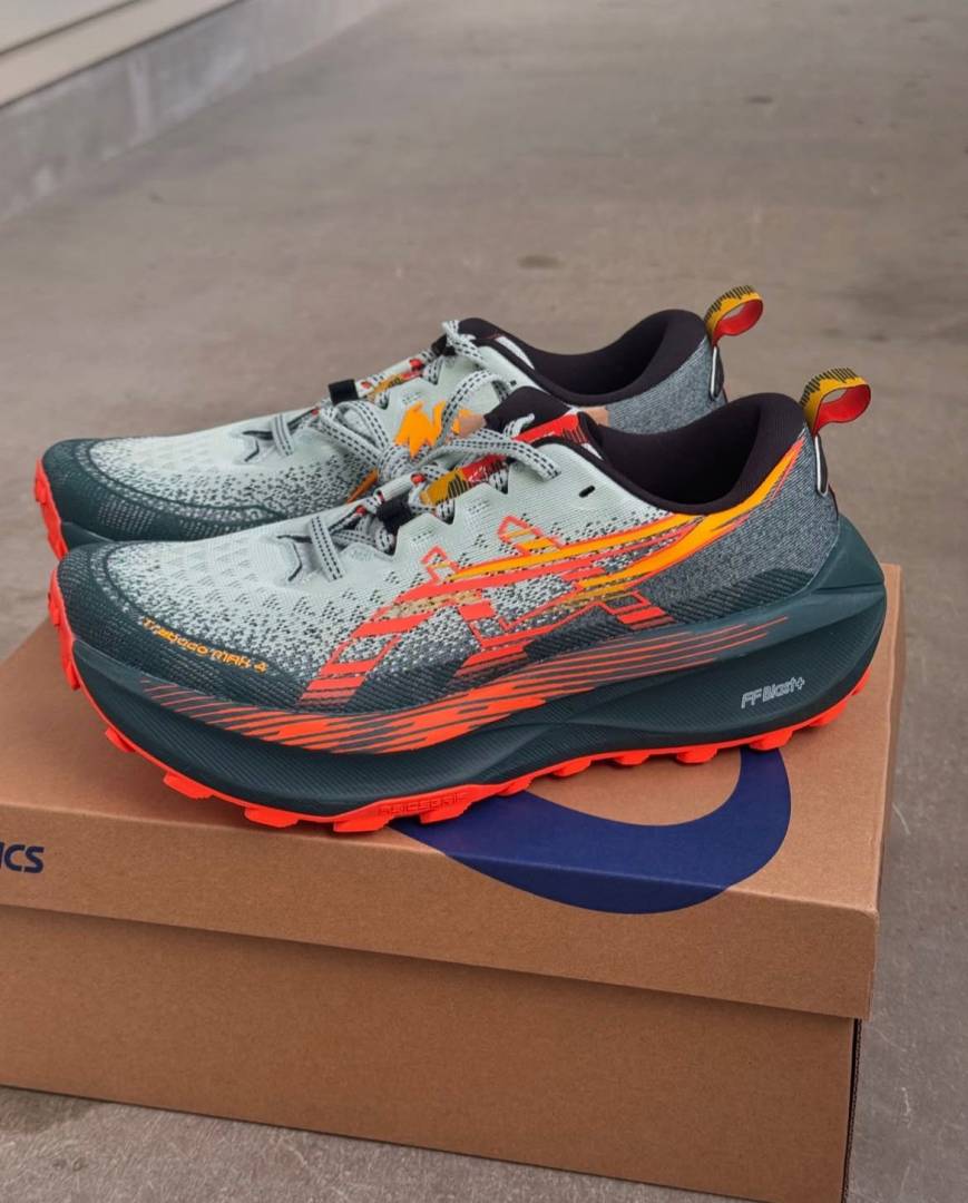 Asics Trabuco max 4 Trail Nova Orange