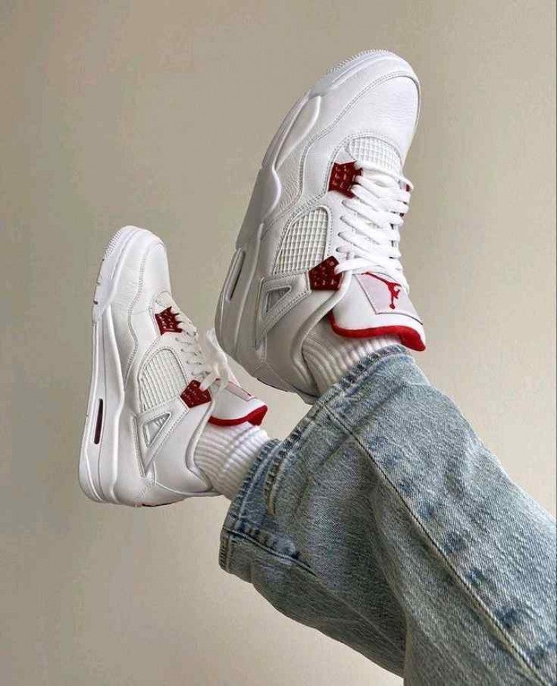 air jordan 4 metallic red