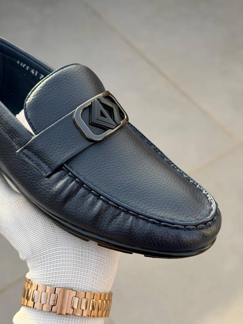 Christian Dioor Leather Loffer Navy T171