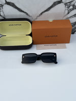 Louis Vuitton_5513_black