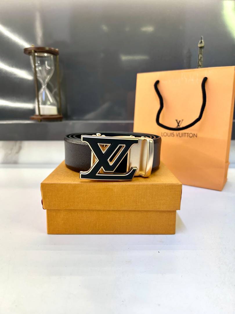 Lv_Vuittion Black Gold Belt Fa 915