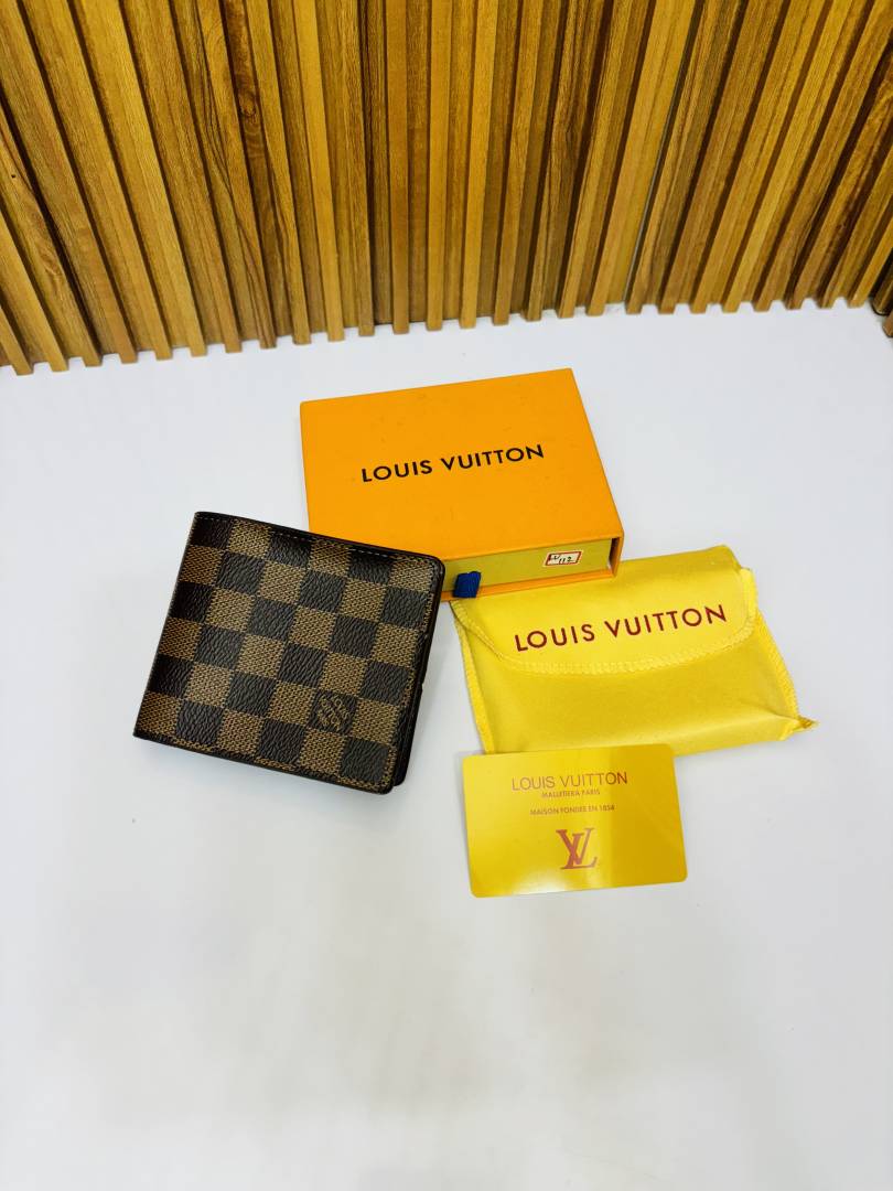 112 PV LOIUS VUTTON PREMIUM QUALITY WALLET
