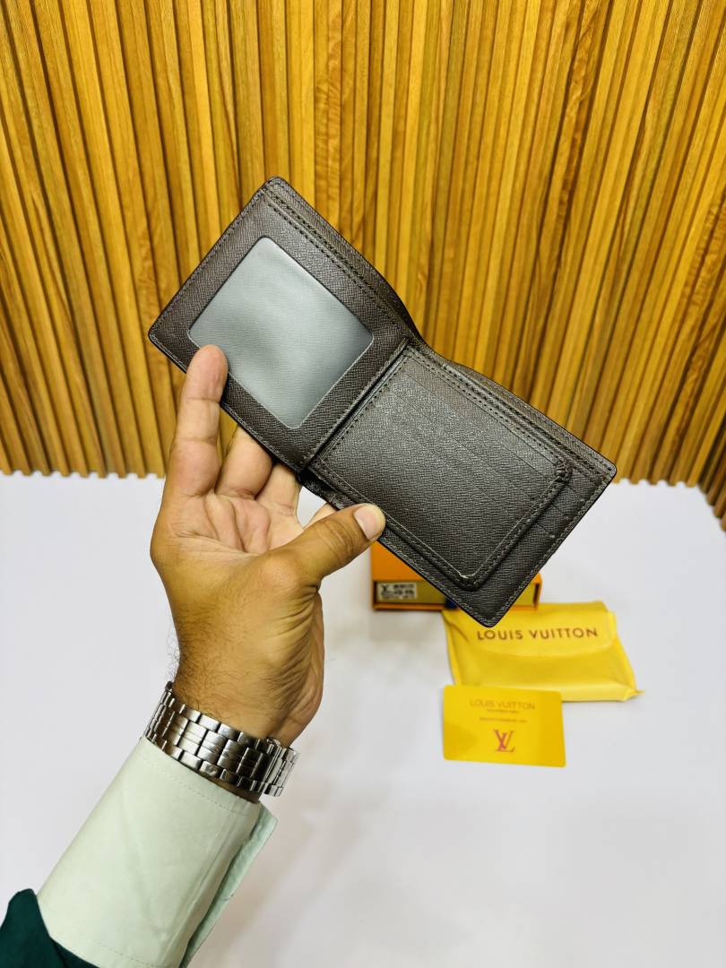 112 PV LOIUS VUTTON PREMIUM QUALITY WALLET