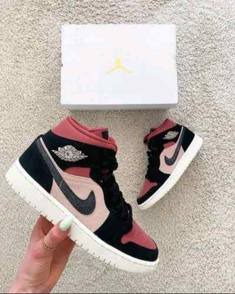 Nike Air Jordan 1 Mid Dusty Pink 395