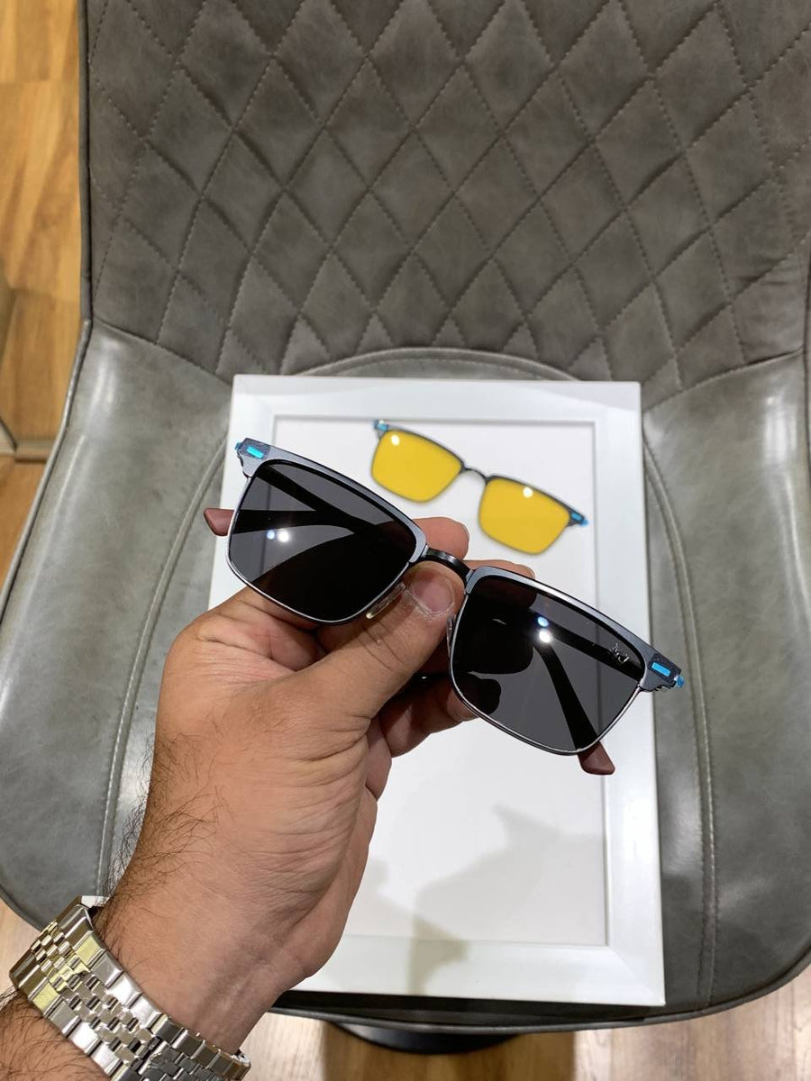 Marc_jacobs_7044_attachment_black