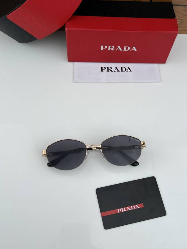 Prada_632_gold_black