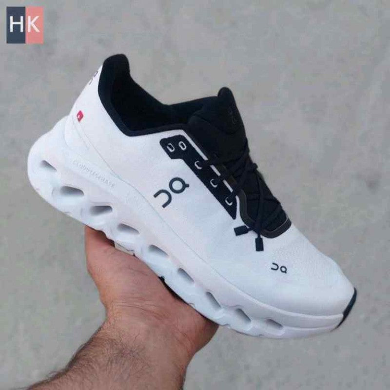On Running Cloudtilt White Black Ivory 900