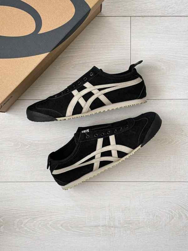 Onitsuka Tiger mexico 66 slip on black