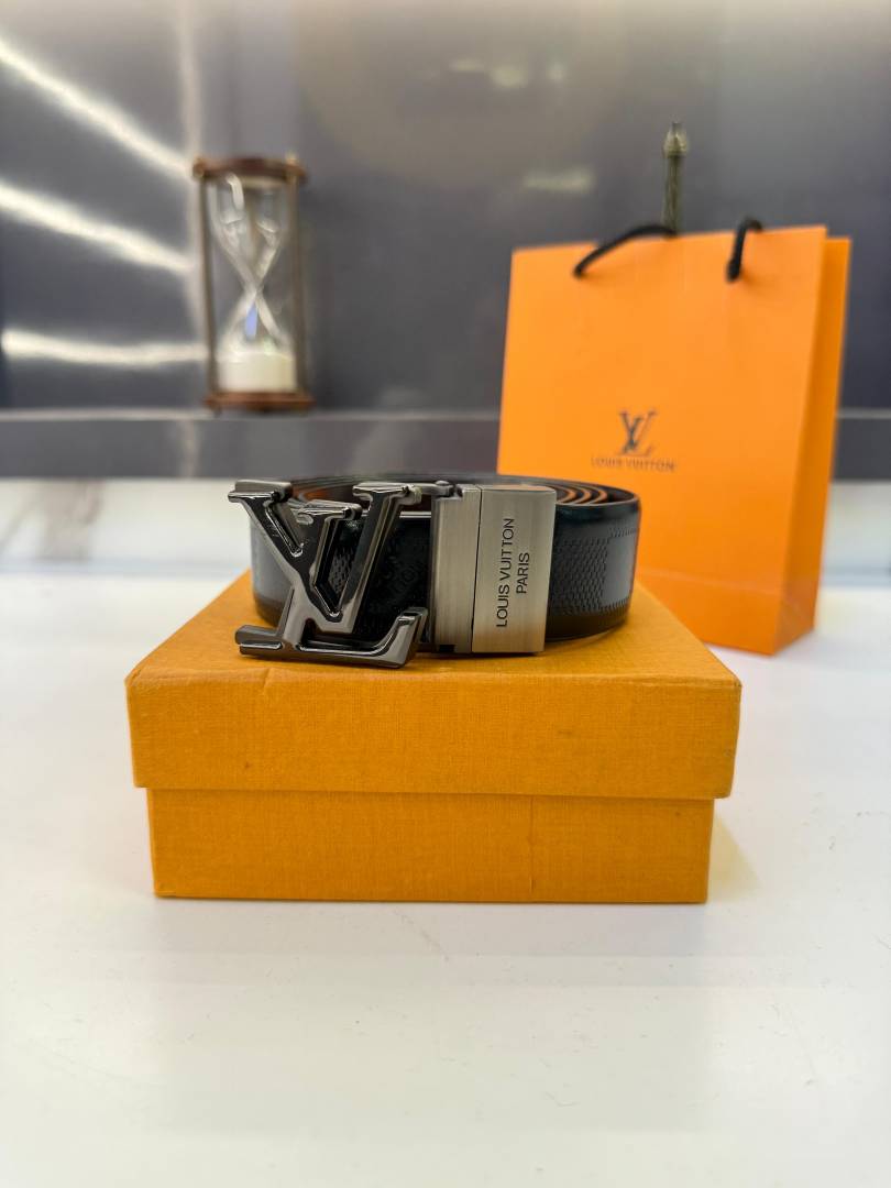 Lv_Loui_Vuitton Grey Reversible Belt