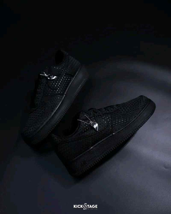 Nikkee. Air Force 1 Low Valentines Day Locket
