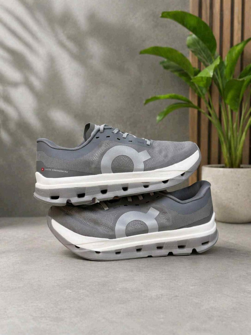 On Cloudflow 5 Alloy Rock 6048