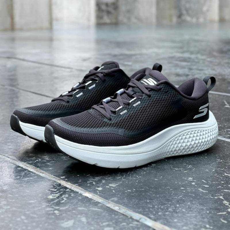 Skechers Go Run Supersonic Max White Black