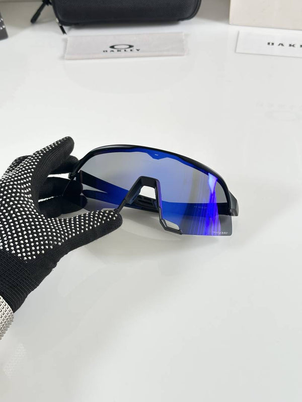 Oak S3 Black Blue Revo