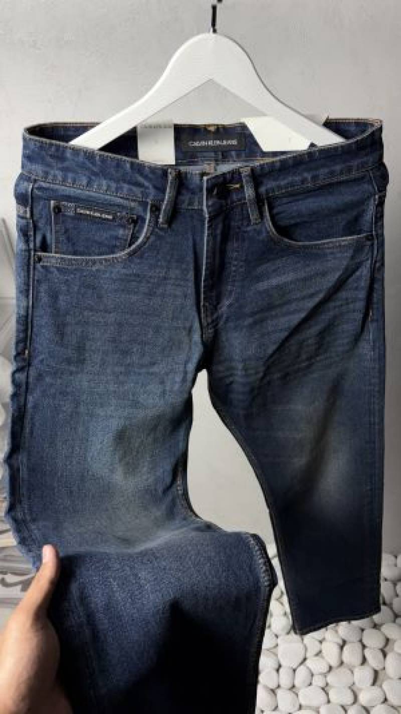 Calvin Straight Fit Jeans 1204